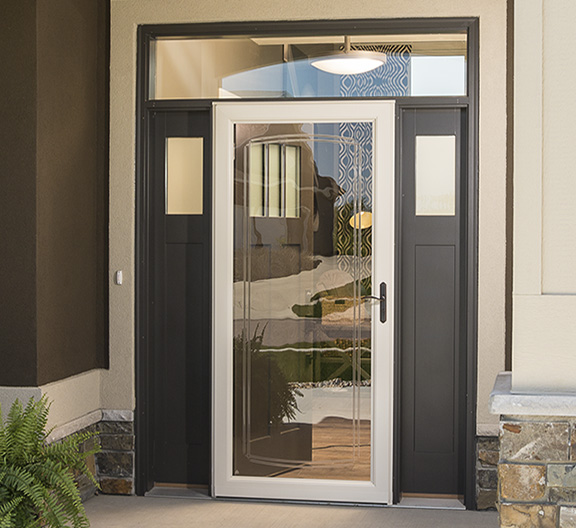 Retractable Screen, Security & Storm Doors LARSON Storm Doors