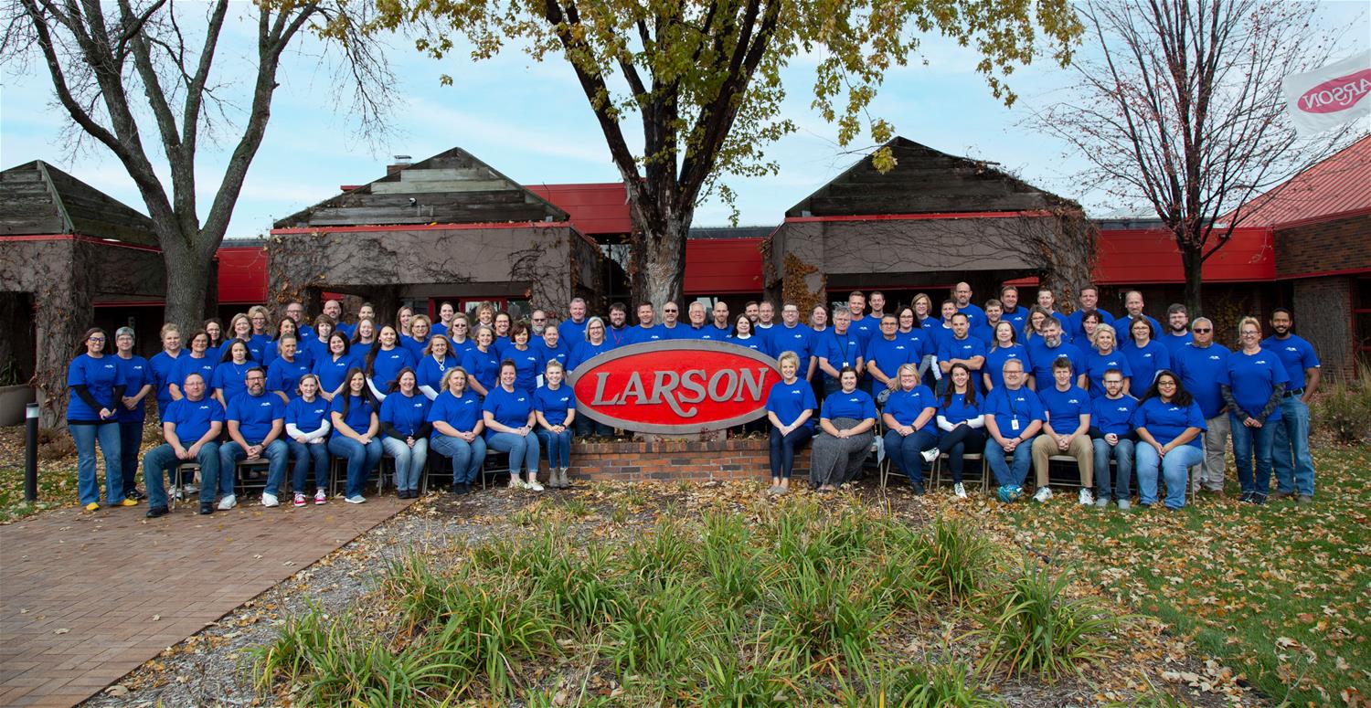 LOWES Vendor of the Year Team Photo
