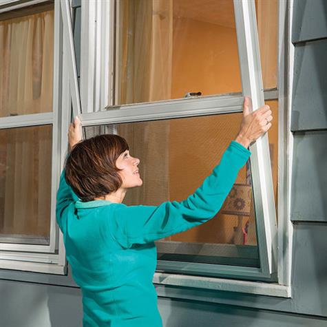 How to install a storm window